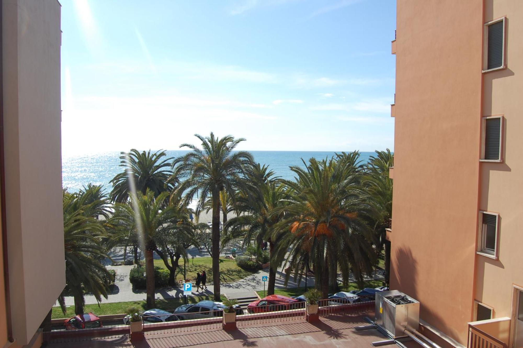 Grand Hotel Moroni Finale Ligure Eksteriør billede