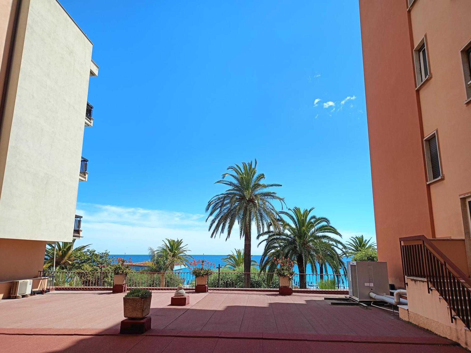 Grand Hotel Moroni Finale Ligure Eksteriør billede